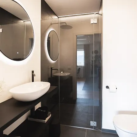 Luxe Vista Apartment *